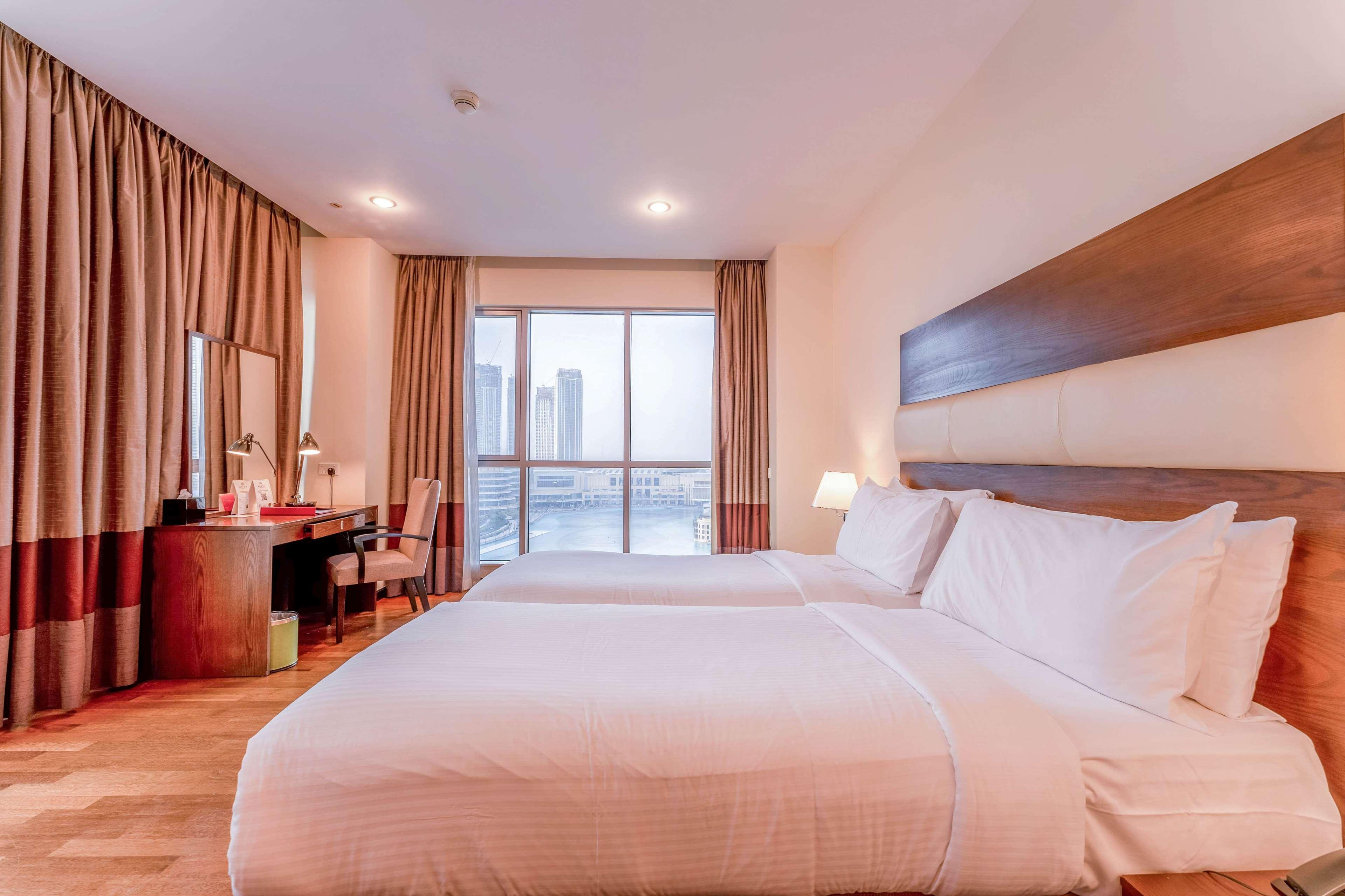 Ramada By Wyndham Downtown Dubai Aparthotel Bagian luar foto